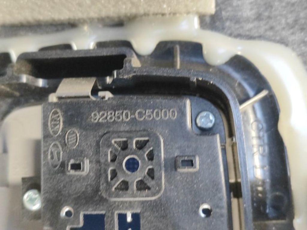 85310C6000BHH | обшивка стелі KIA SORENTO UM 14- - Фото 10