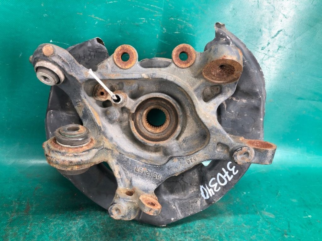 33 32 6 792 524 | Цапфа правая BMW 3 SERIES (F30) 2012–21