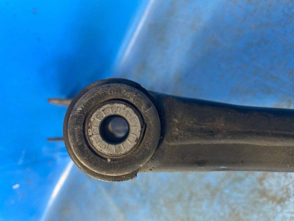 CV6Z-3079-F | Важіль передньої підвіски нижній лів. FORD ESCAPE 12-19 - Фото 3