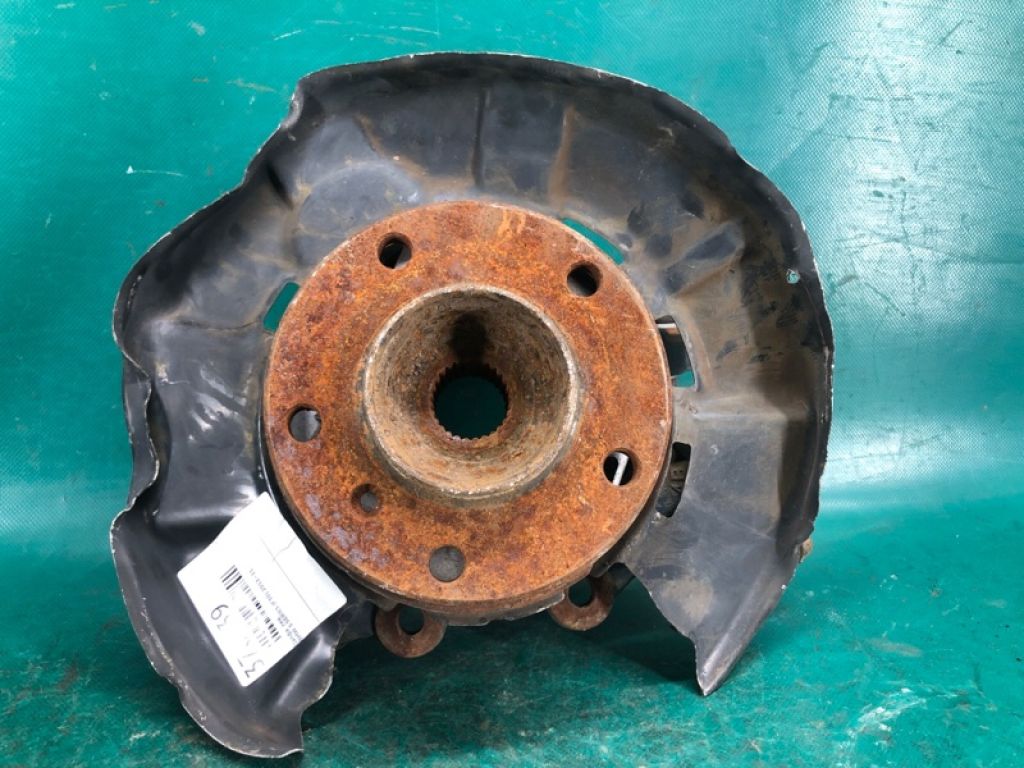 33 32 6 792 523 | Цапфа левая BMW 3 SERIES (F30) 2012–21