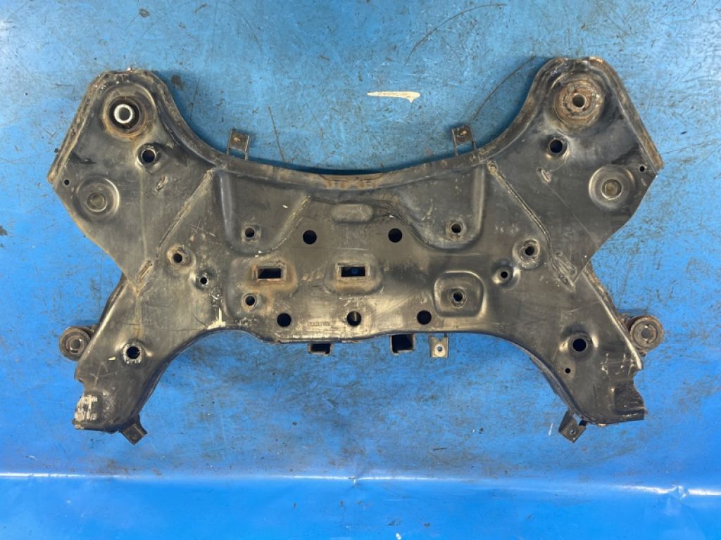 62405-E4040 | Балка передньої підвіски KIA SOUL PS 13-19 - Фото 3