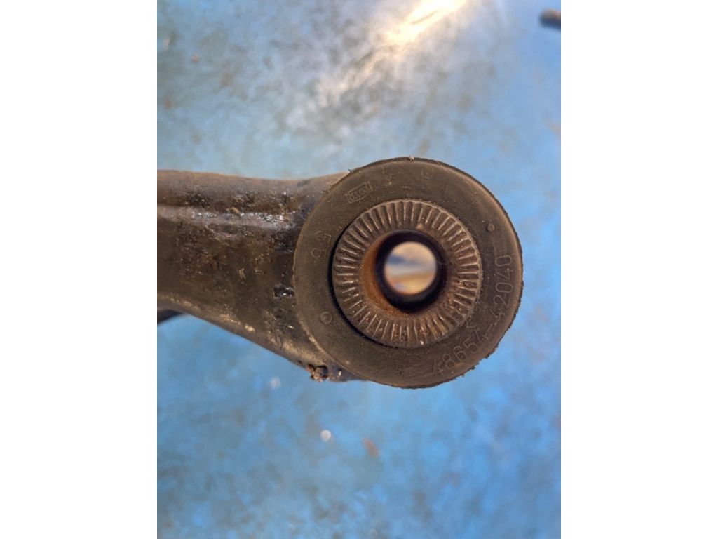 48069-47050 | Важіль передньої підвіски нижній лів. TOYOTA PRIUS - 30 09-17 - Фото 5