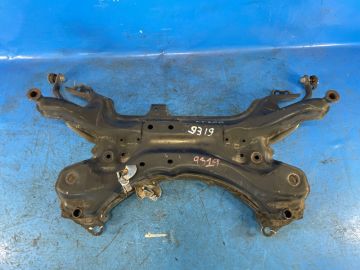 Балка передньої підвіски LEXUS CT200 11-17