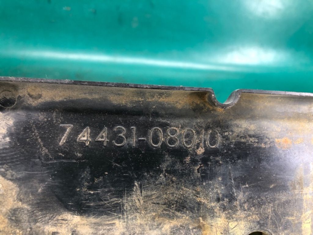74431-08010 | Полка аккумулятора TOYOTA CAMRY 40 06-11 - Фото 3