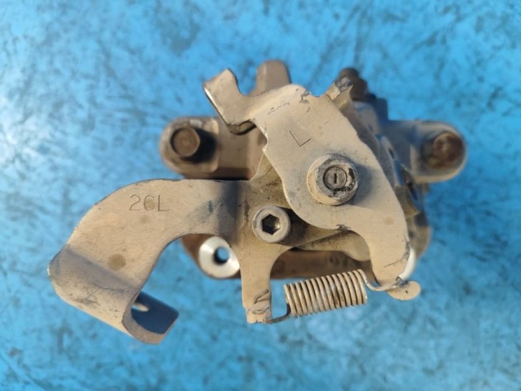 47850-12151 | Супорт гальмівний задн. лів. TOYOTA PRIUS - 30 09-17 - Фото 5