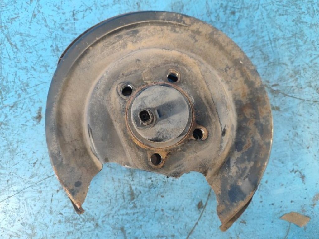 42450-47040 | Маточина колеса задн. лів. TOYOTA PRIUS - 30 09-17 - Фото 2