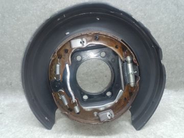 Гальмівний механізм правий SUBARU OUTBACK 09-14 BR