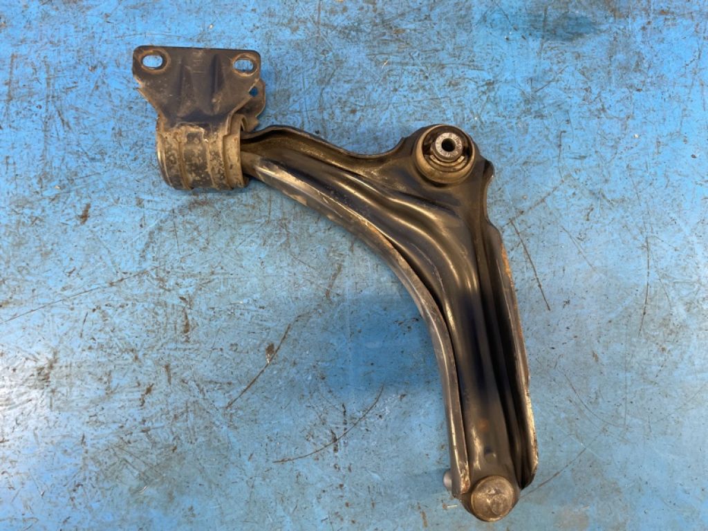 FG9Z-3079-E | Важіль передньої підвіски нижній лів. FORD FUSION 14- - Фото 2