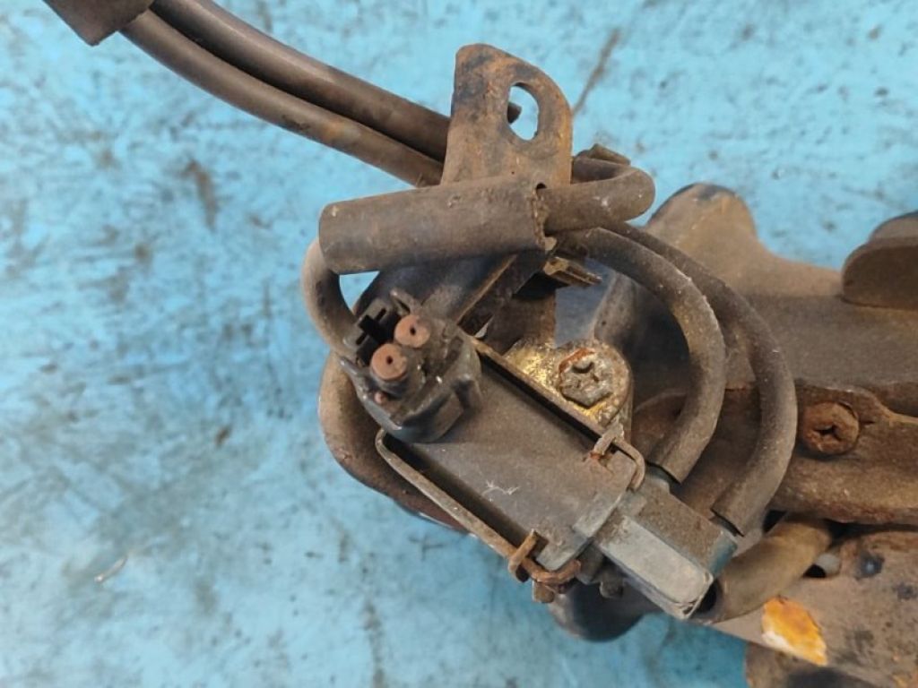 12360-0P030 | Подушка двигуна передн. TOYOTA CAMRY 40 06-11 - Фото 4