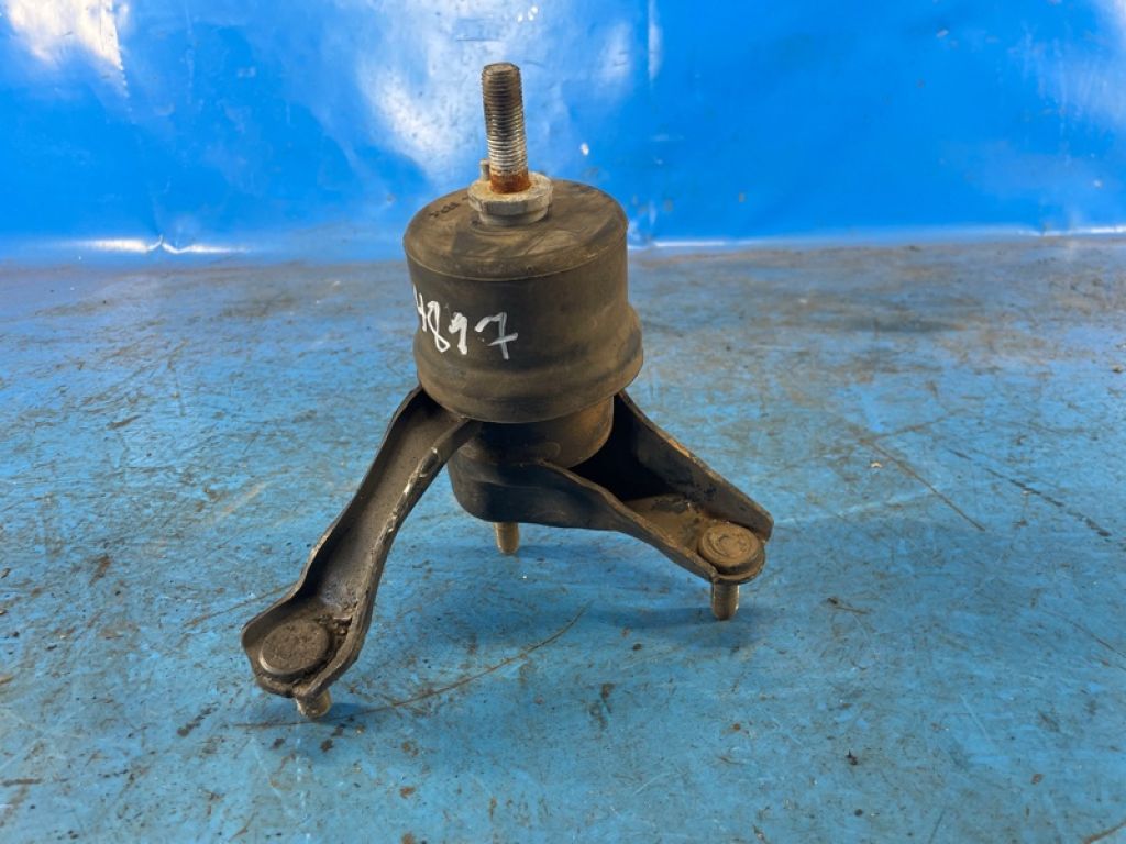 12372-0P010 | Подушка двигуна нижня лів. TOYOTA SIENNA 11-16 - Фото 3