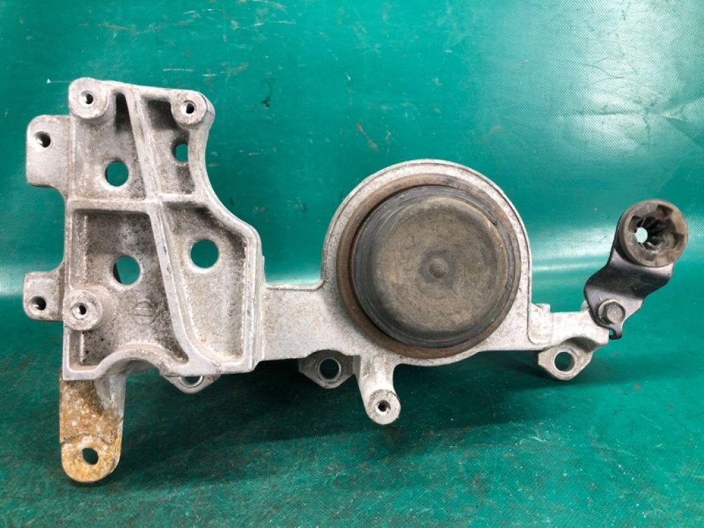11220-4BA0A | Подушка двигуна лів. NISSAN X-TRAIL/ROGUE T32 13-20