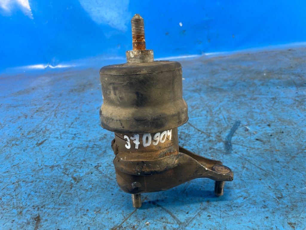 12362-0P051 | Подушка двигуна нижня прав. TOYOTA SIENNA 11-16 - Фото 3