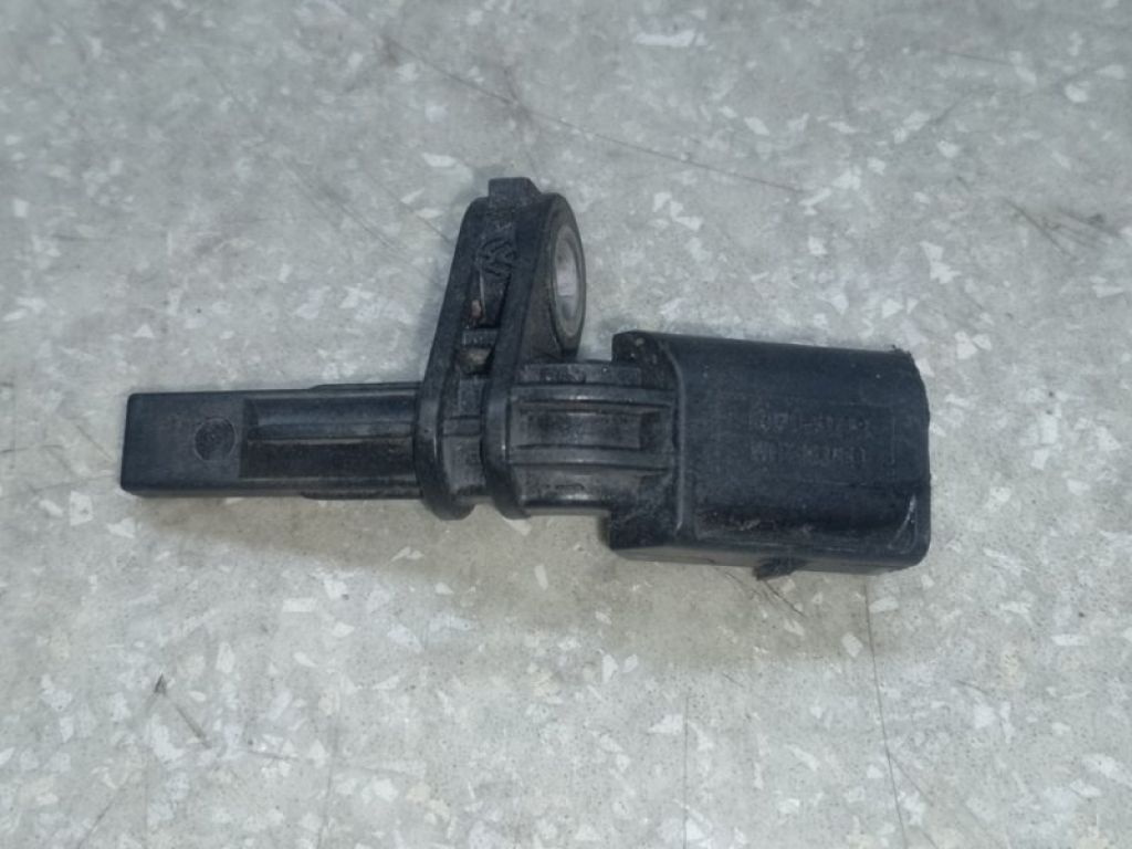 WHT003856 | Датчик ABS передн. прав. VOLKSWAGEN JETTA USA 10-17