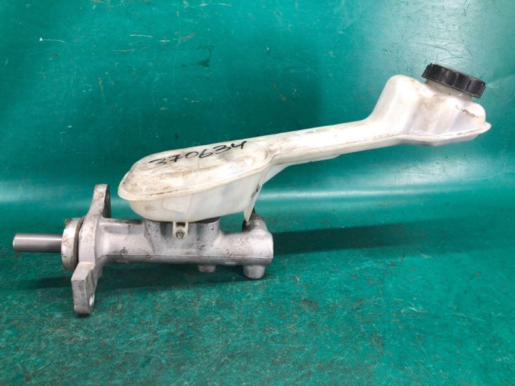 TD11-43-40Z | Головний гальмівний циліндр MAZDA CX-9 06-16