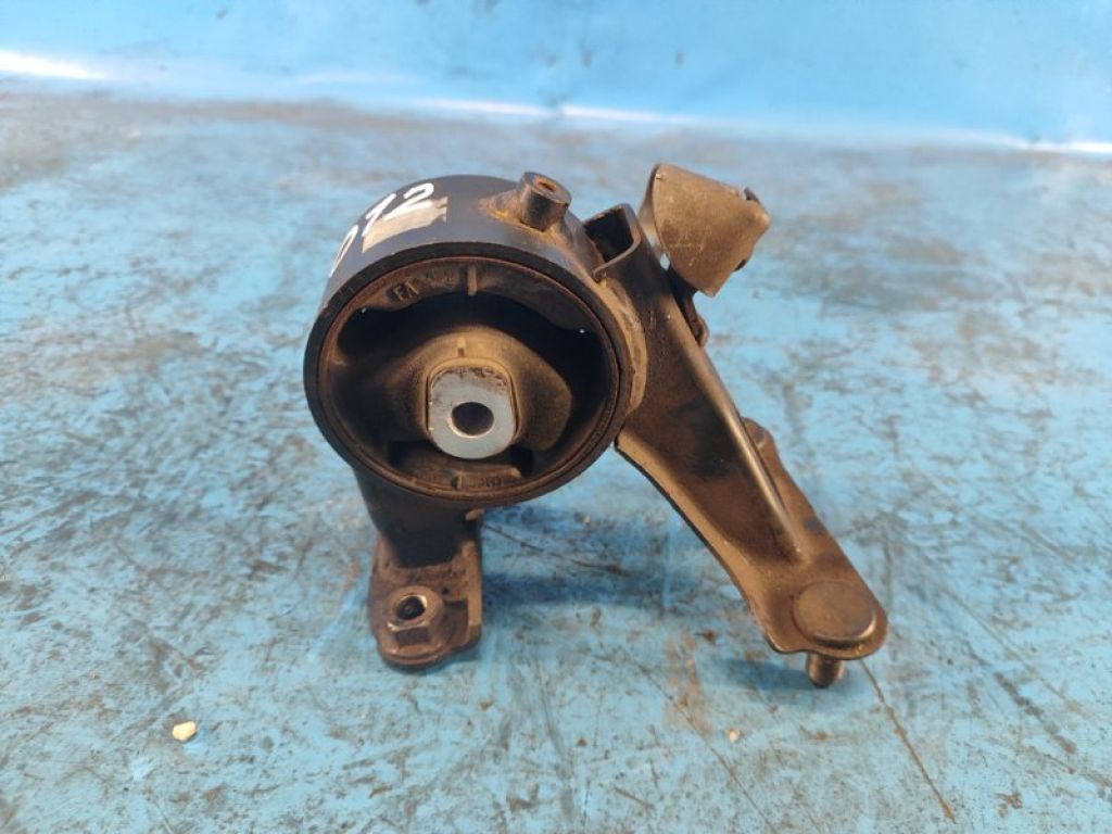 12371-28210 | Подушка двигуна нижня задн. TOYOTA RAV4 05-12