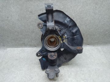Кулак поворотний прав. TOYOTA CAMRY 40 06-11