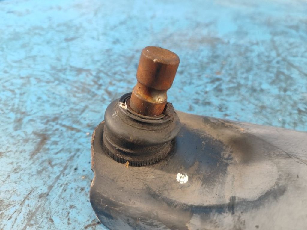 KB7W-34-300D | Важіль передньої підвіски нижній прав. MAZDA CX-5 (KF) 16-21 - Фото 2