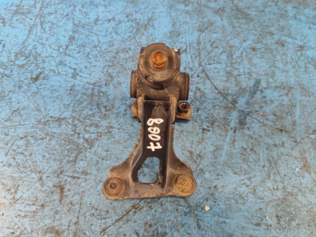 12371-28230 | Подушка двигуна нижня задн. LEXUS HS250H (ANF10) 09-12 - Фото 3