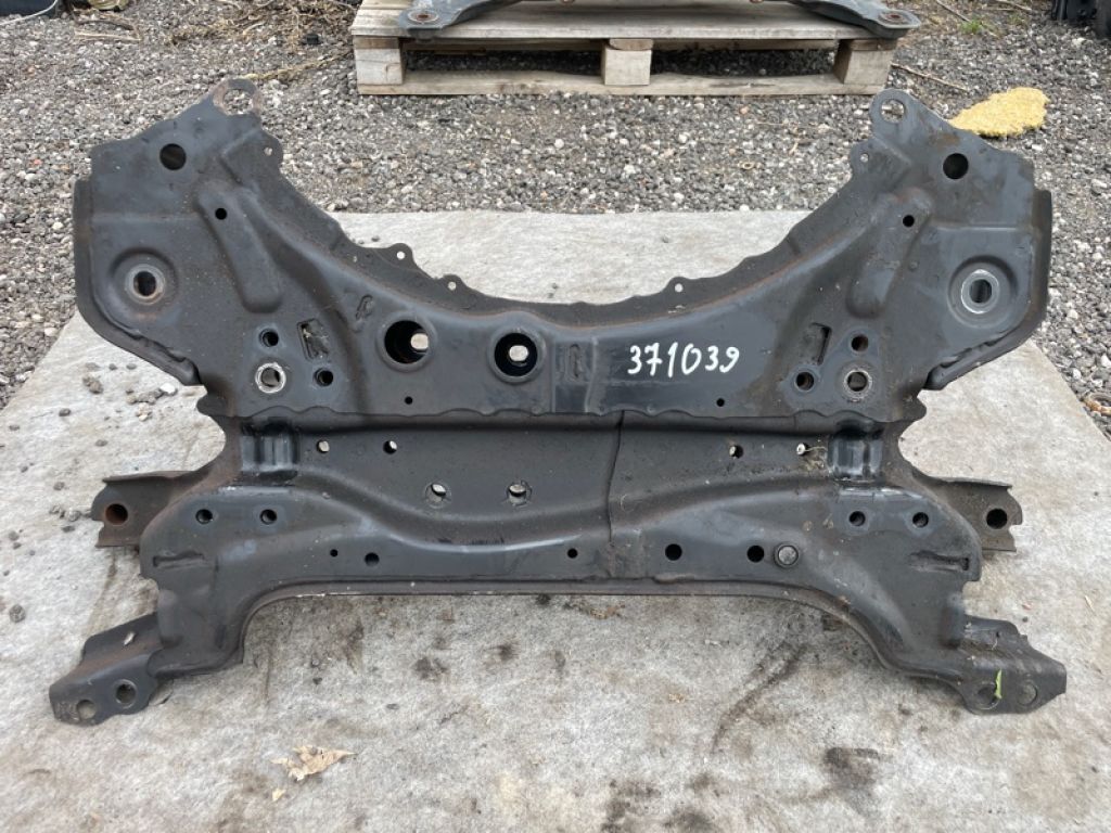 51201-42071 | Балка передньої підвіски TOYOTA RAV4 05-12