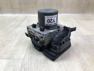 Блок антиблокувальної системи KIA FORTE YD 12-
