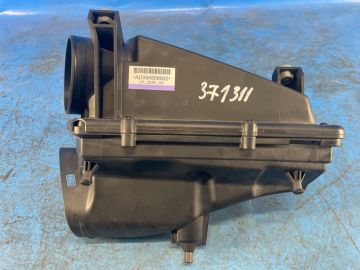 Корпус повітряного фільтра BMW XM (G09) 23-