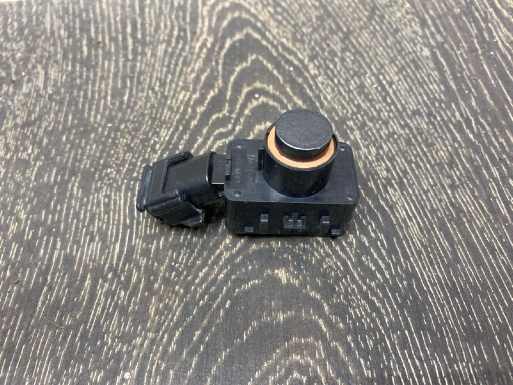 89341-48040-B7 | Датчик парктроника TOYOTA PRIUS 16-