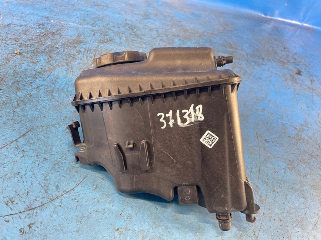 17 13 8 689 765 | Бачок розширювальний BMW XM (G09) 23- - Фото 2