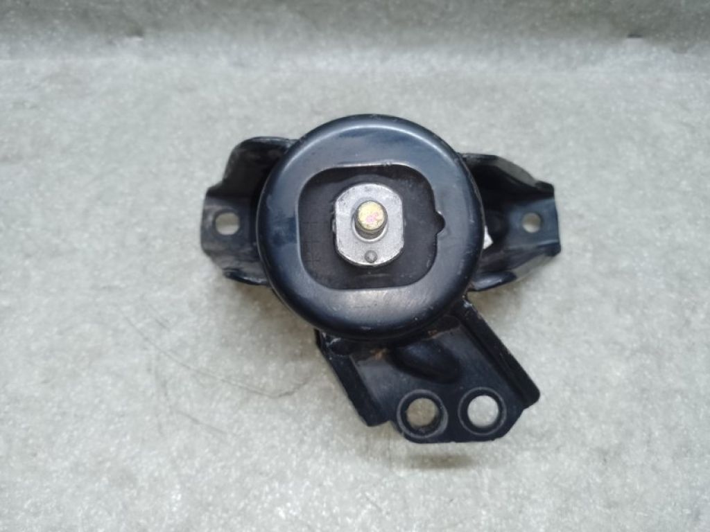 21810D3100 | Подушка двигателя HYUNDAI TUCSON TL 15-20