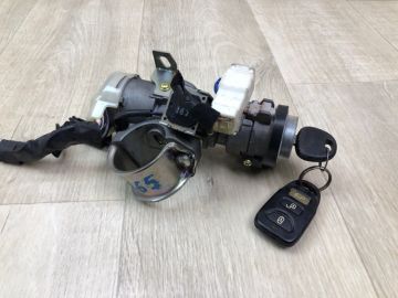 Замок запалювання HYUNDAI ELANTRA HD 06-11