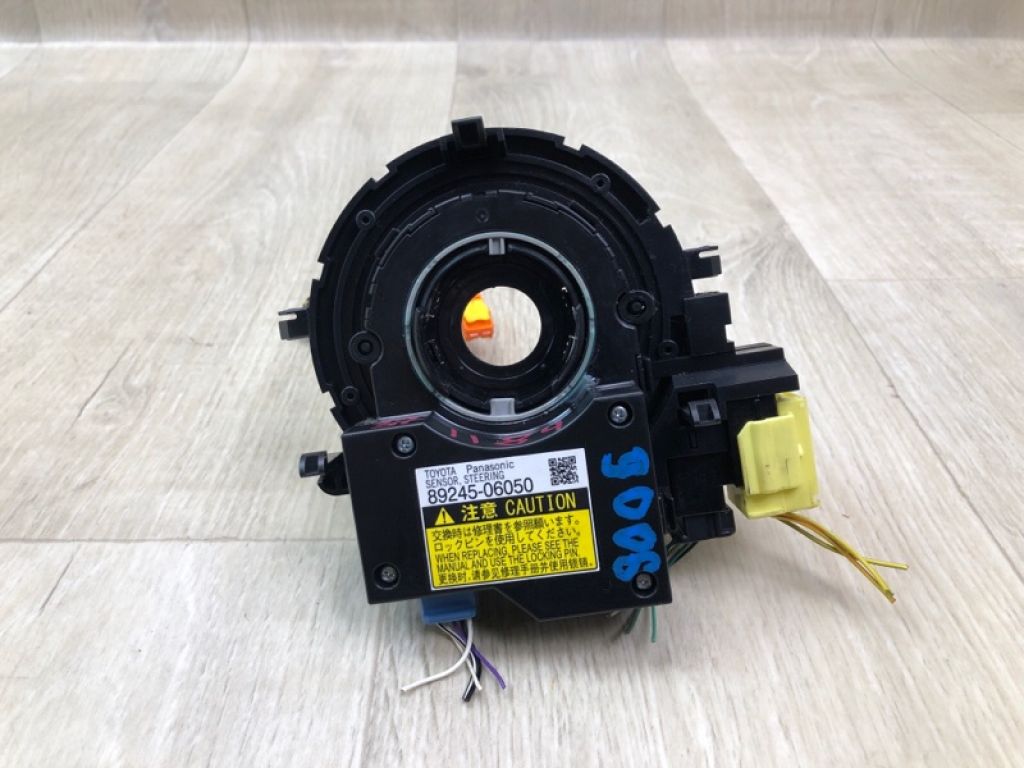 84307-06090 | Шлейф Airbag TOYOTA CAMRY 50 12-15