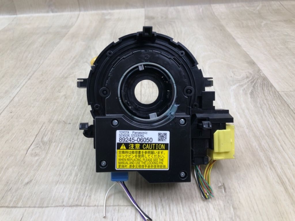84307-06090 | Шлейф Airbag TOYOTA CAMRY 50 12-15