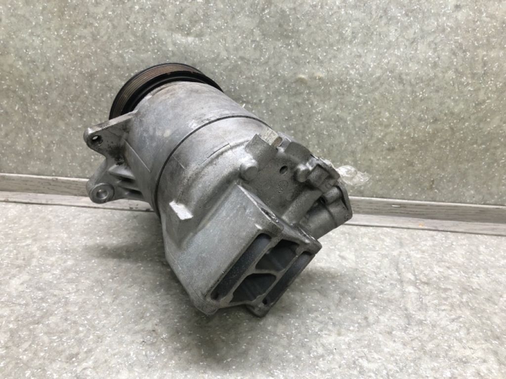 92600-CA01A | Компресор кондиціонера NISSAN MURANO Z50 02-07 - Фото 2