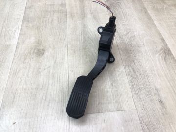 Педаль газу TOYOTA CAMRY 50 12-15