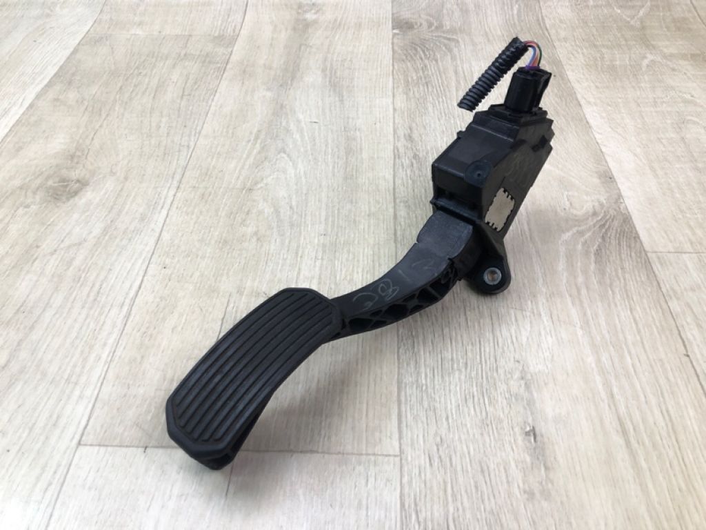 78110-06040 | Педаль газу TOYOTA CAMRY 50 12-15