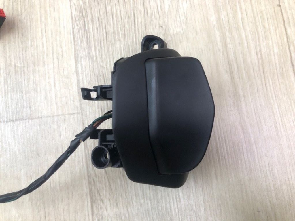 CP9Z-9C888-A | Кнопки руля FORD ESCAPE 12-19 - Фото 4
