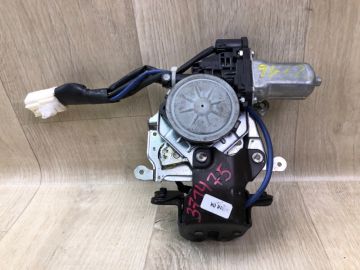 Замок кришки багажника LEXUS RX300/330/350/400 03-09