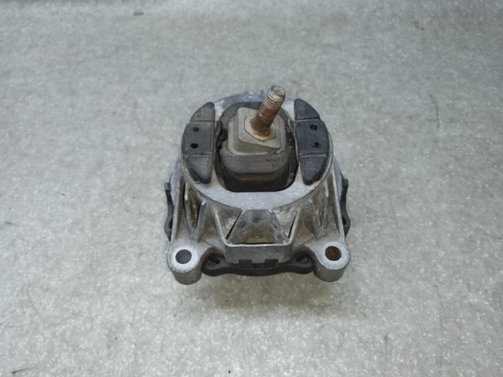 22116856183 | Подушка двигуна лів. BMW X3 (F25) 11-17