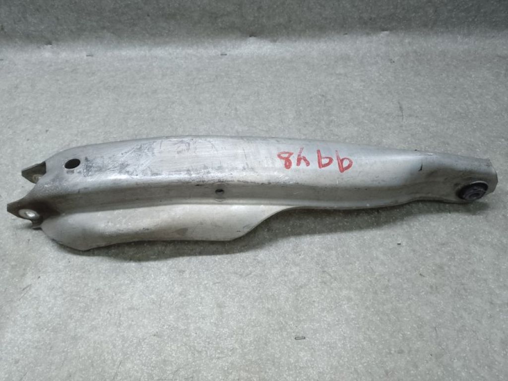 68200 065AC | Важіль задньої підвіски нижній поперечний CHRYSLER 200 14-16