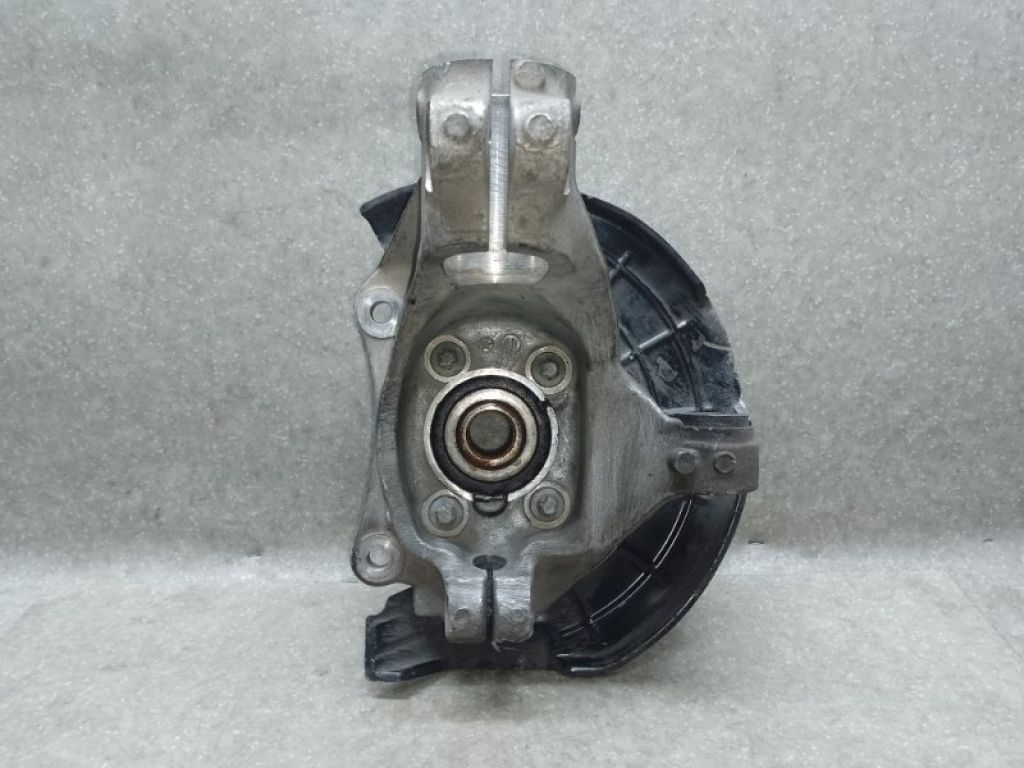 68080 868AC | Кулак поворотний прав. CHRYSLER 200 14-16