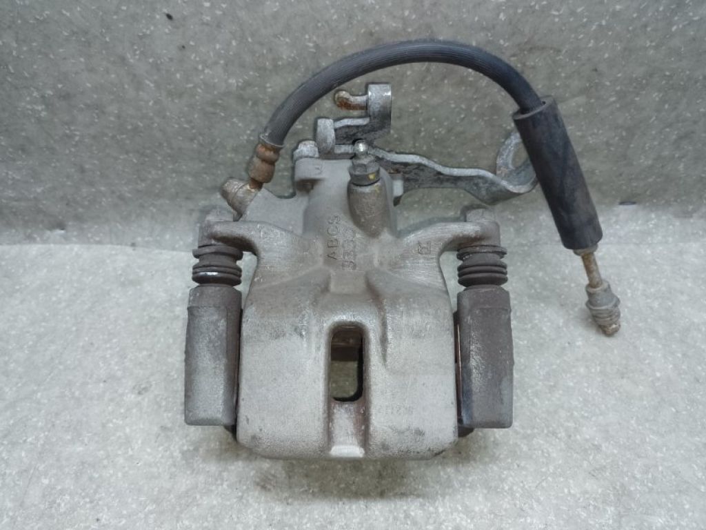 BJY7-26-98Z | Супорт гальмівний задній правий MAZDA 3 BM 13-19