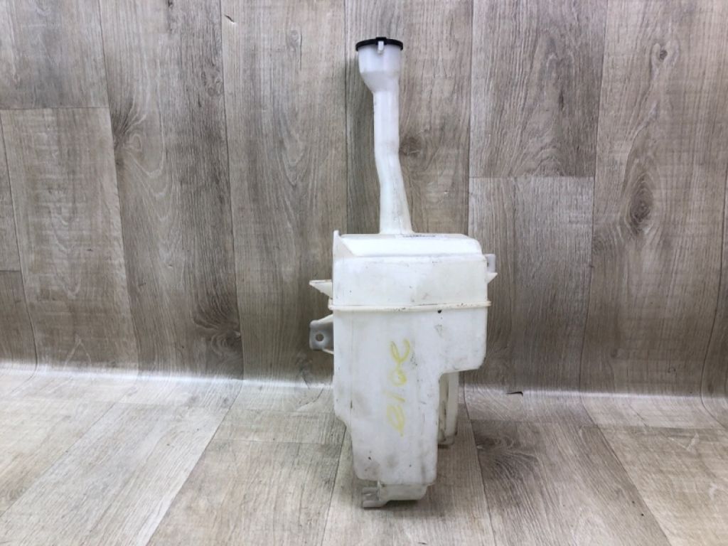 85315-06140 | Бачок омивача TOYOTA CAMRY 40 06-11 - Фото 3
