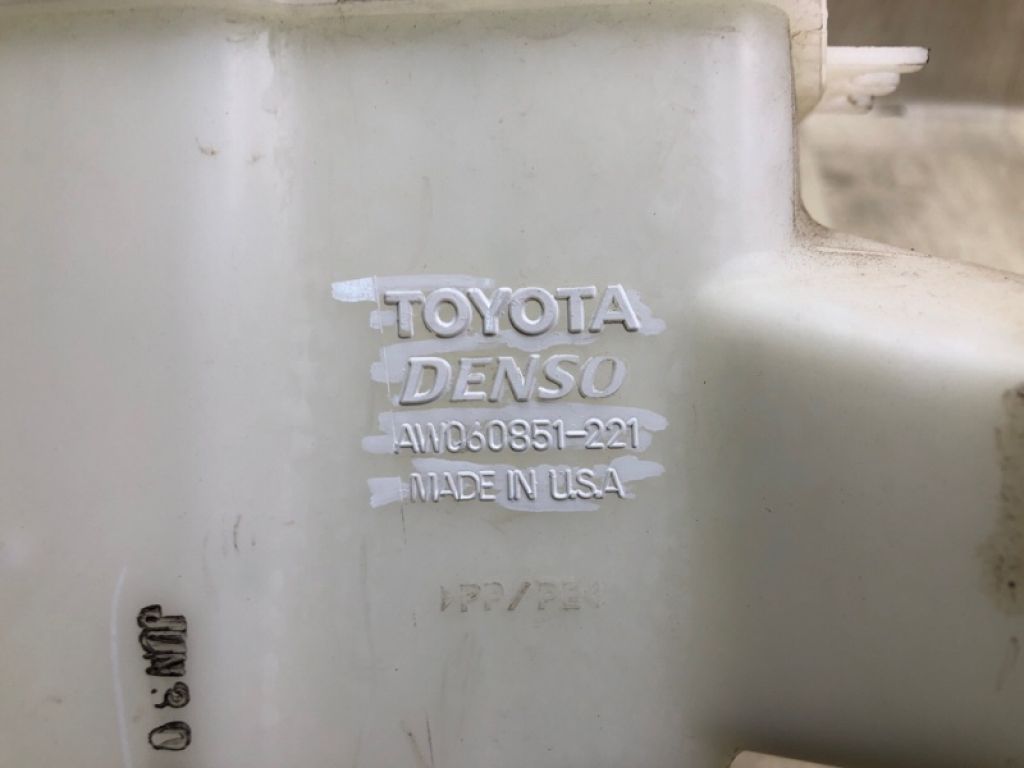 85315-06140 | Бачок омивача TOYOTA CAMRY 40 06-11 - Фото 6