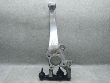 Кулак поворотний передн. лів. LEXUS IS250/350 05-13