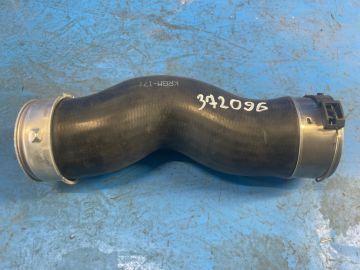 Патрубок интеркулера BMW X5 (F15) 13-18