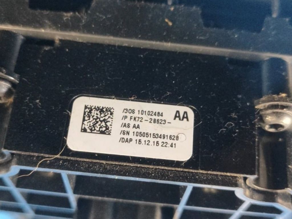 FK72-2B623-AA | Кнопка стоянкового гальма LAND ROVER DISCOVERY Sport 15-19 - Фото 4