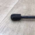 55113 748AA | Амортизатор капота JEEP GRAND CHEROKEE 11-22 - Превью 2