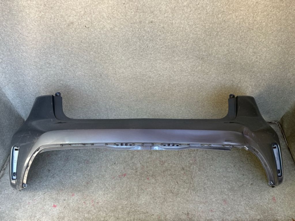5215912960 | Бампер задній TOYOTA COROLLA 18-
