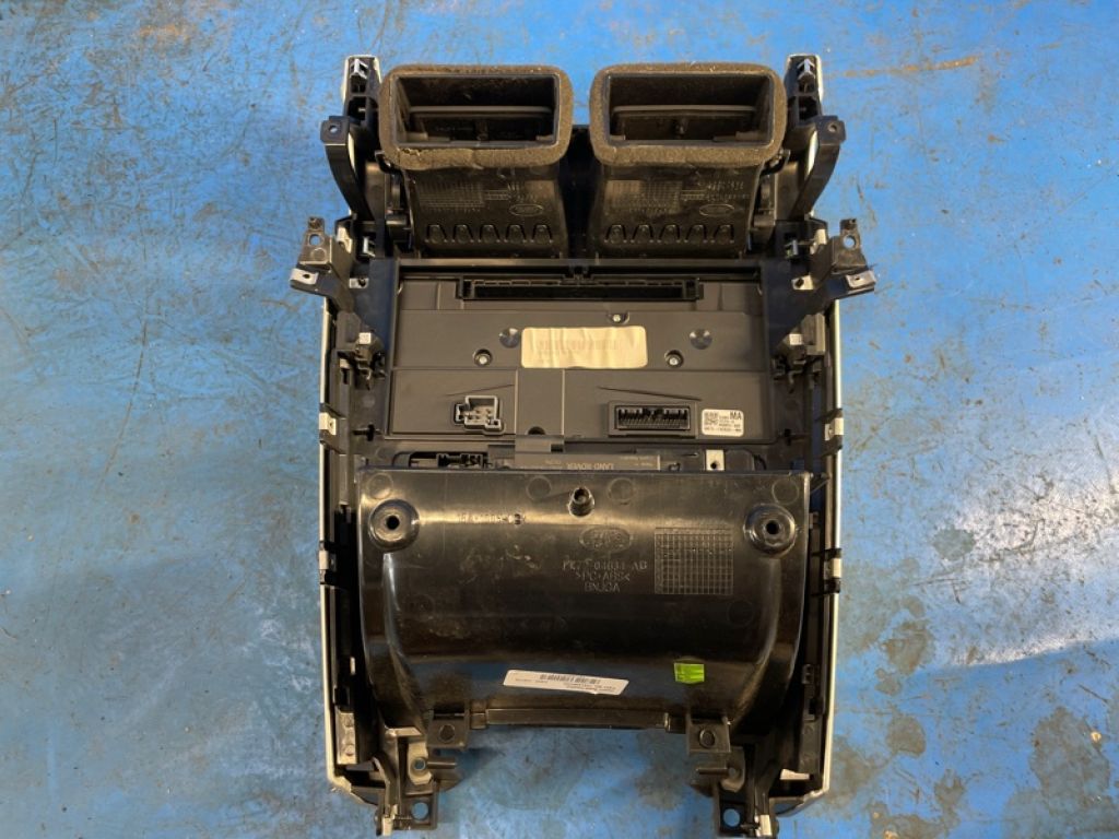 FK72-04634-AB | Блок керування мультимедіа LAND ROVER DISCOVERY Sport 15-19 - Фото 2