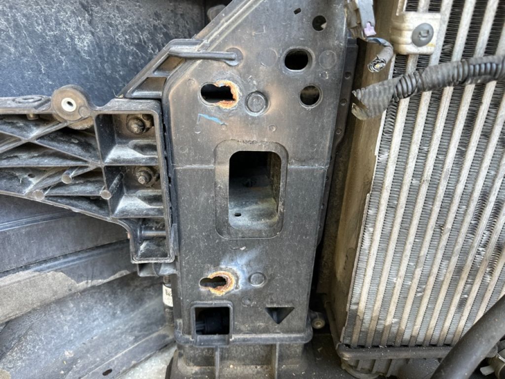 865113Z500 | Ноускат Панель Бампер Фара Морда HYUNDAI i40 15-19 - Фото 18