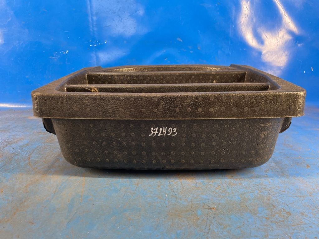 64777-02170 | Скринька інструментальна TOYOTA AURIS 13-18 - Фото 2